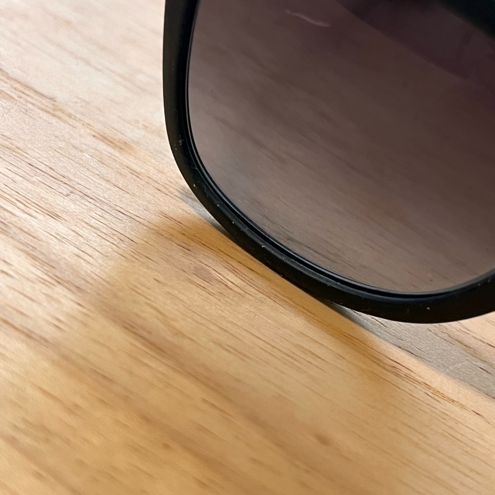 Ray-Ban Classic Black Sunglasses - Picture 9 of 9